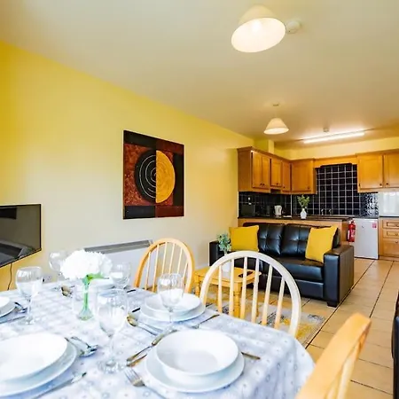 아파트 82 - 3 Bed By Shortstays *