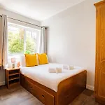 82 - 3 Bed By Shortstays *