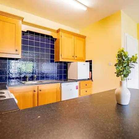 Апартаменты 82 - 3 Bed By Shortstays Голуэй