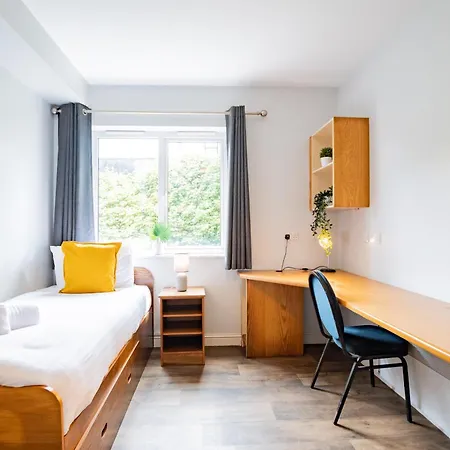 82 - 3 Bed By Shortstays 아파트