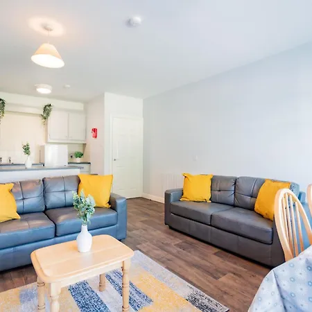 82 - 3 Bed By Shortstays 아파트