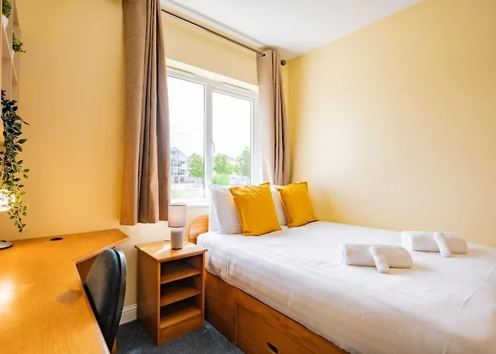 Lejlighed 82 - 3 Bed By Shortstays Galway