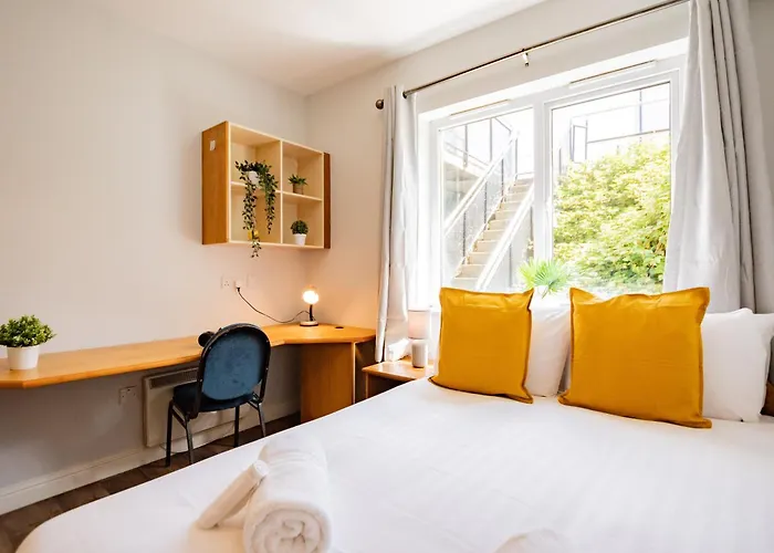 아파트 82 - 3 Bed By Shortstays 골웨이