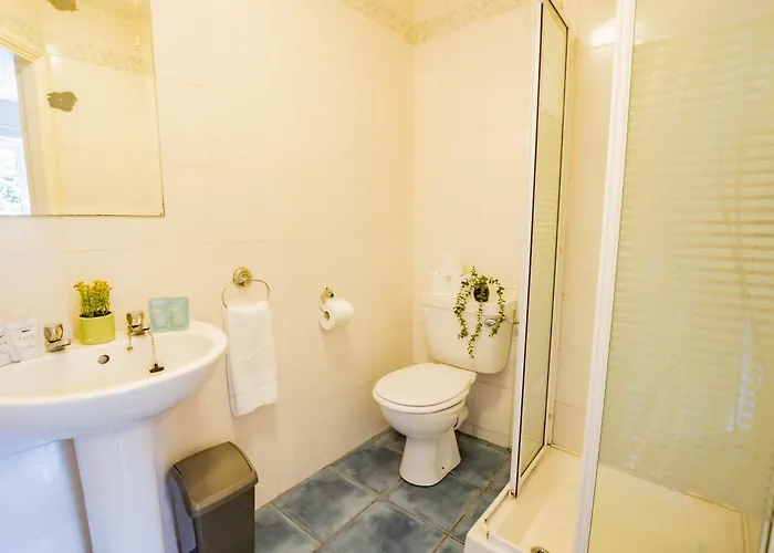 82 - 3 Bed By Shortstays